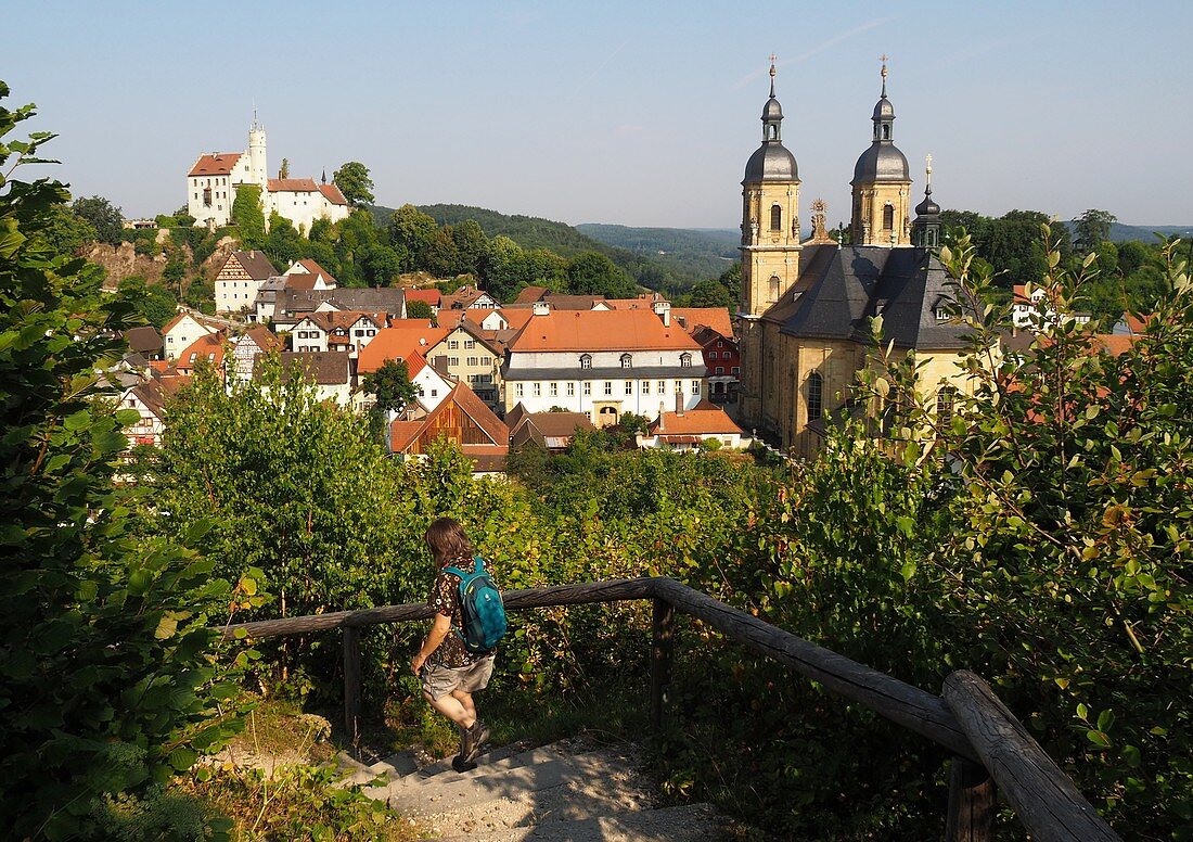 Blick auf Basilika und Burg, Gößweinstein, Fränkische Schweiz, Oberfranken, Bayern, Deutschland