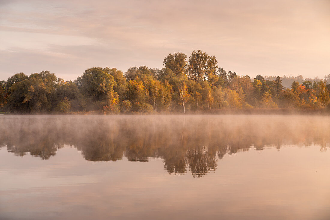 Autumn morning at Dietlhofer See, Weilheim, Bavaria, Germany,