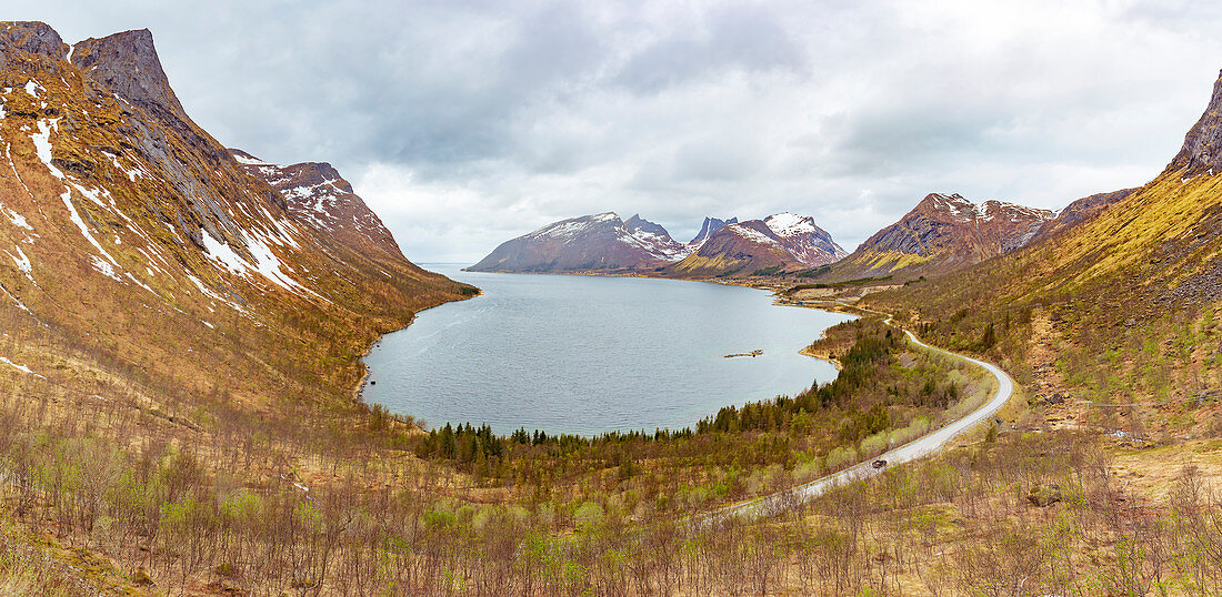 Bergsbotn Fjorde auf Insel Senja, Norwegen
