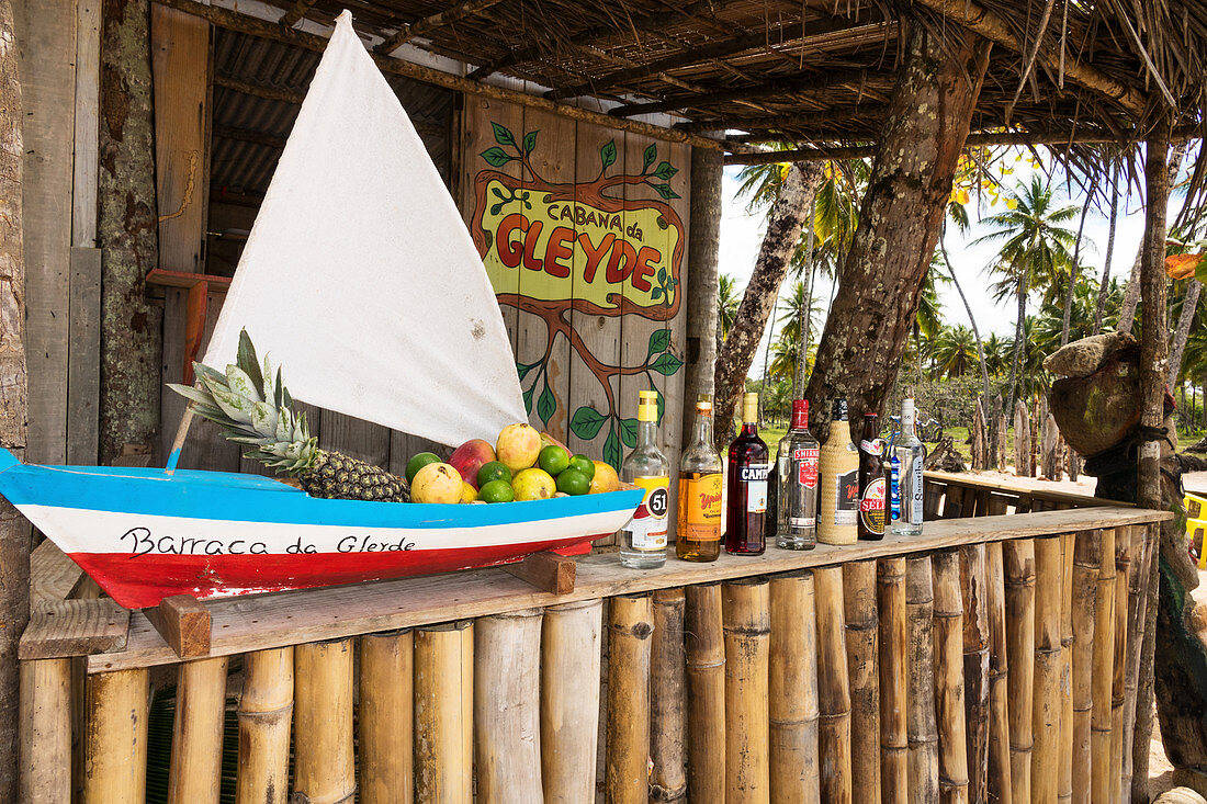 Beach bar, Praia da Cueira Beach, Boipeba Island, Bahia, Brazil, South America