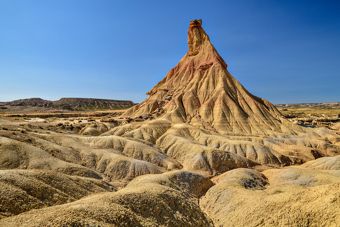 Ockerfarbener Erosionskegel, Bardenas Reales, Naturpark Bardenas Reales, UNESCO Biosphärenreservat Bardenas Reales, Navarra, Spanien