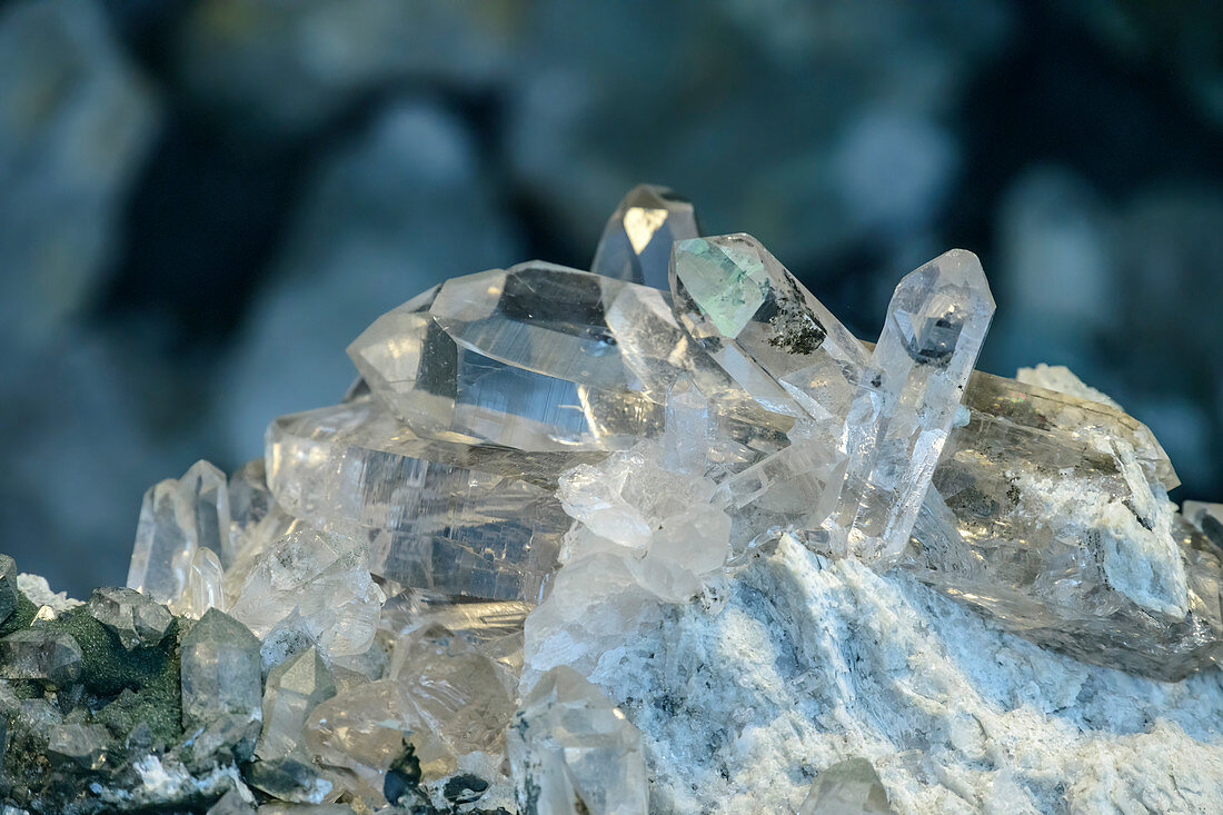 Bergkristall, gefunden am Grimselpass, Grimselpass, UNESCO Weltnaturerbe Jungfrau-Aletsch, Berner Alpen, Schweiz