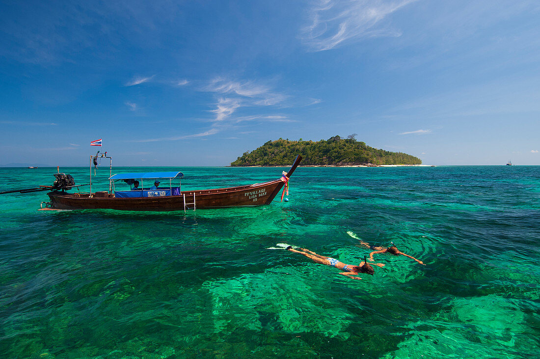 Thailand, Bamboo Island near Phi Phi Don Island.