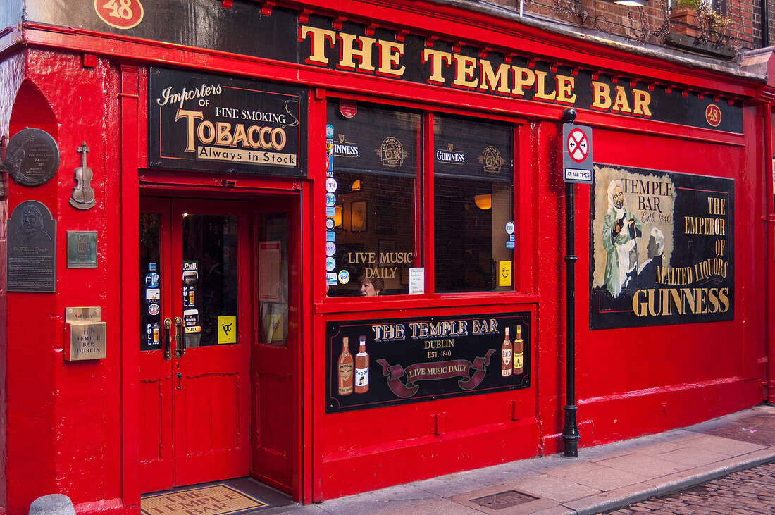 Die Temple Bar Kneipe, Temple Bar, Dublin, Irland.