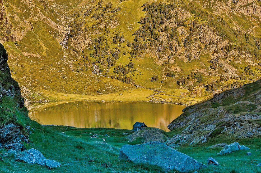 France, Haute Garonne, Comminges, Bagneres de Luchon, Espingo lake