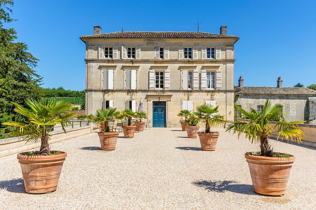 France, Charente Maritime, Saint Bris des Bois, Abbey of Fontdouce, logis of the 19e century, Saintonges