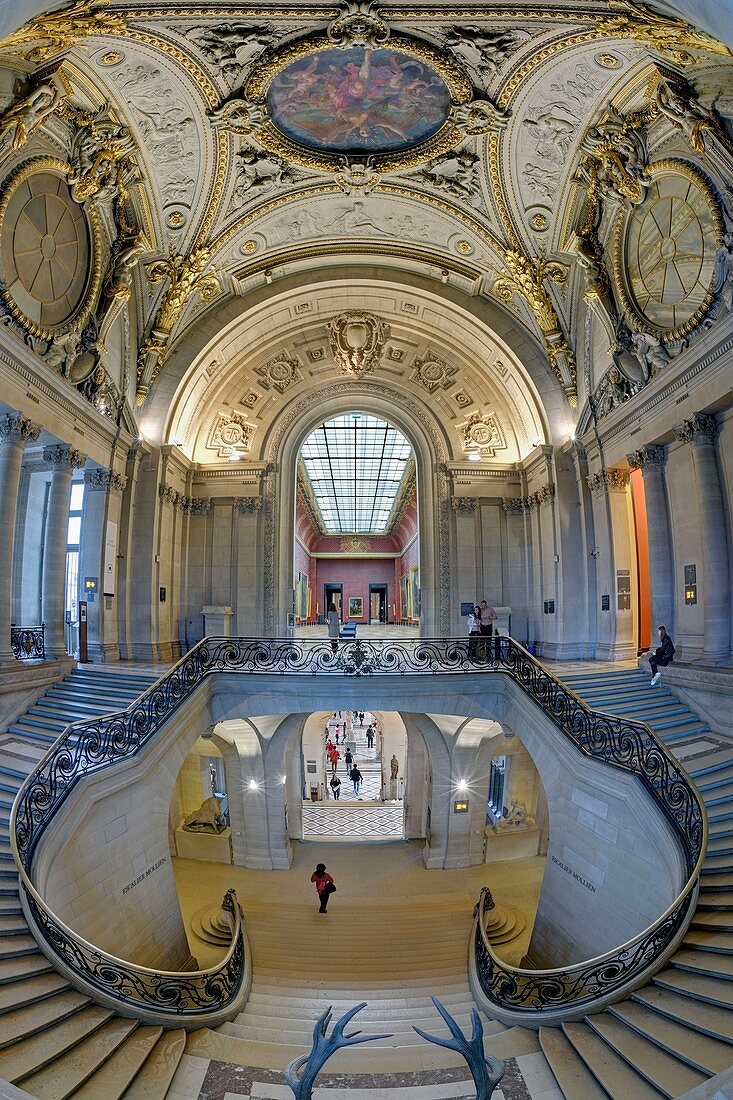 Frankreich, Paris, Gebiet, das von der UNESCO zum Weltkulturerbe erklärt wurde, Louvre-Museum, Mollien-Treppe, erbaut 1857