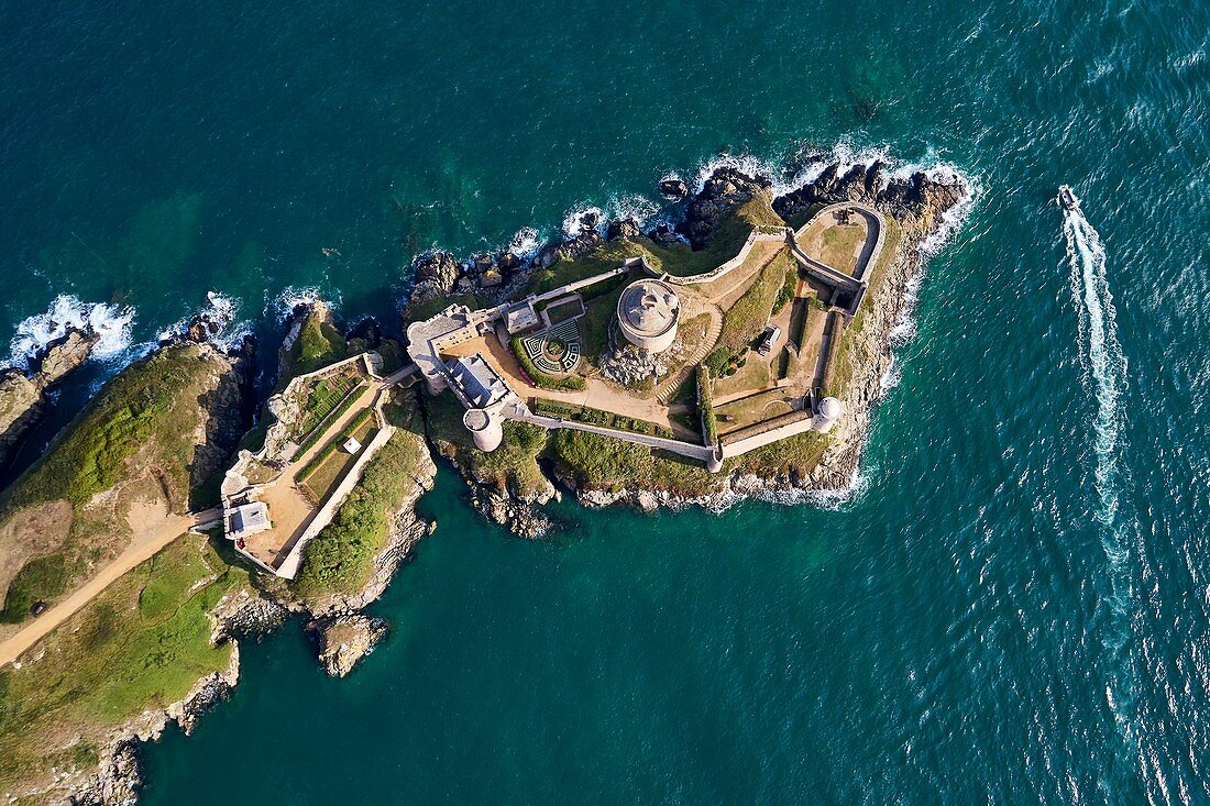 France, Cotes d'Armor, Cote d'Emeraude (Emerald Coast), Plevenon, Fort La Latte (aerial view)