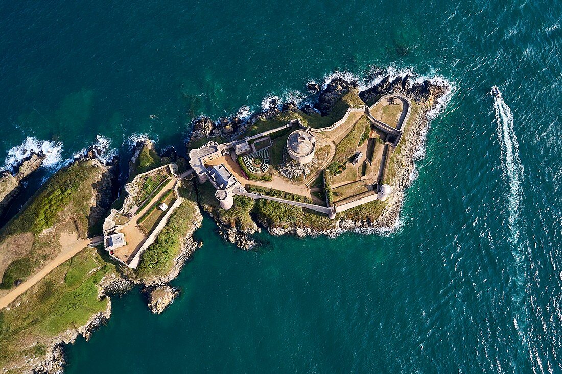 Frankreich, Cotes d'Armor, Côte d'Emeraude, Plevenon, Fort La Latte (Luftaufnahme)