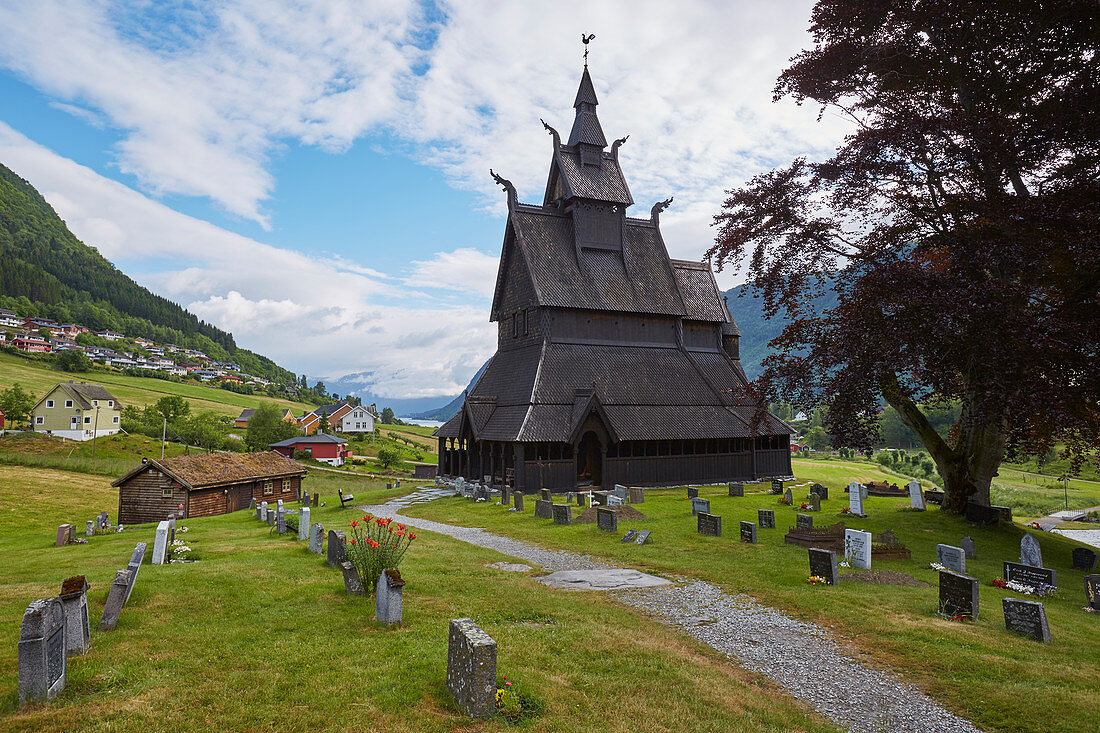 Stabkirche Hopperstad, Gemeinde Vik, Sogn og Fjordane, Norwegen, Europa 