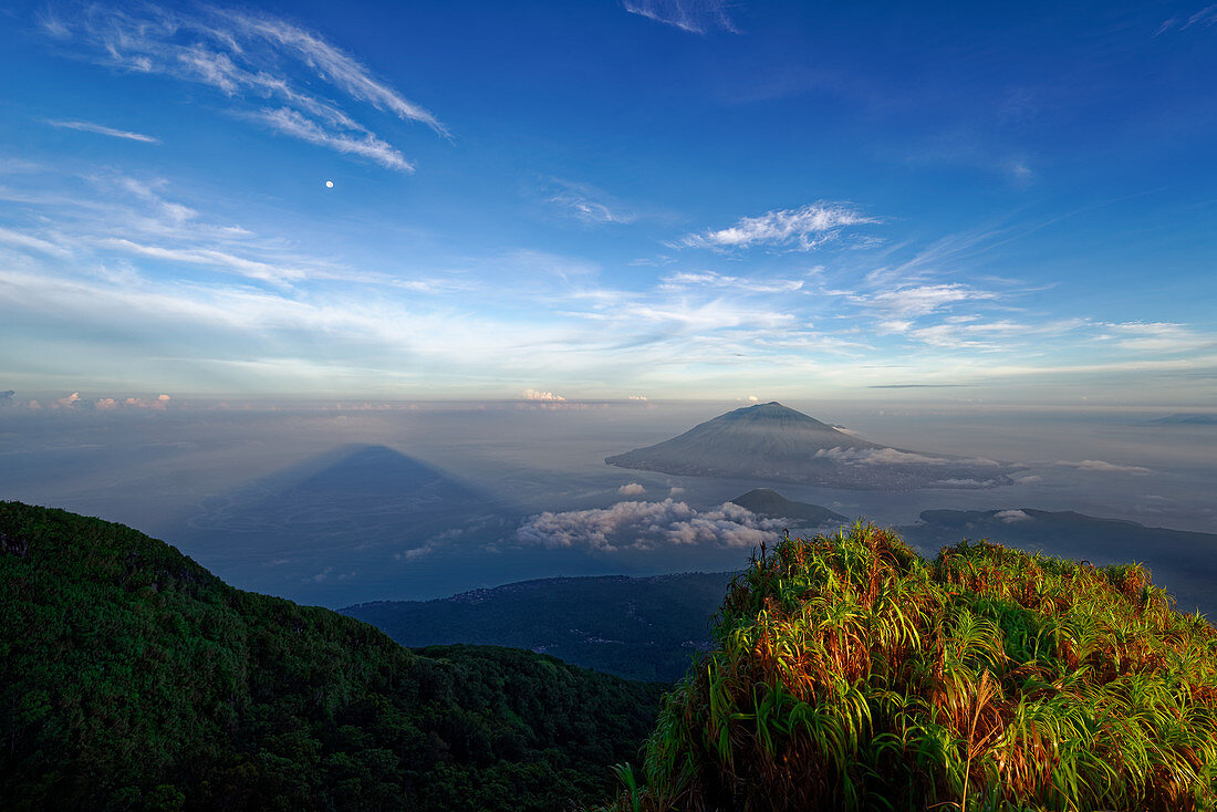 Gunung Kiematabu volcano on Tidore, opposite Ternate and the Gunung Gamalama, Moluccas, Indonesia, Southeast Asia, Asia