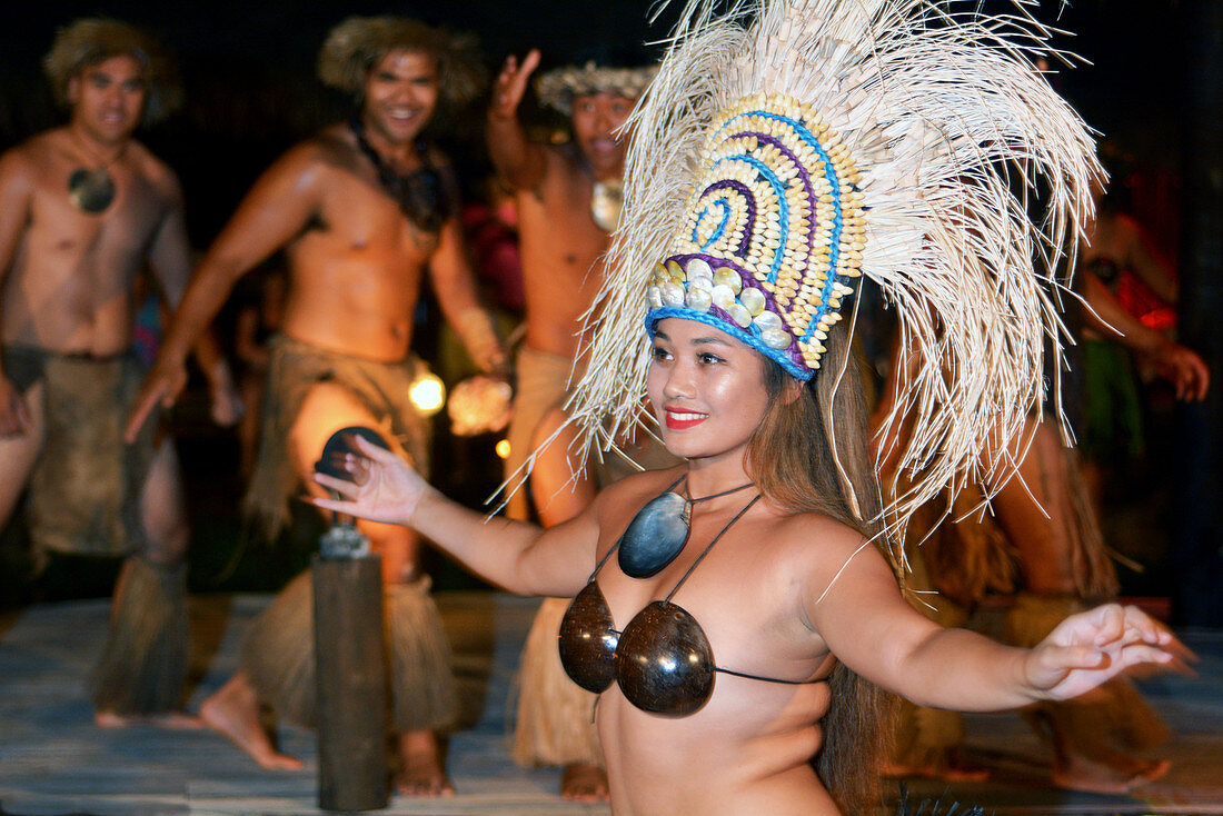 RAROTONGA - JAN 26 2018:Polynesian Cook Islanders dancers cultural show in Rarotonga, Cook Islands. The islanders are of the Maori race linked in culture and language to the Maohi of French Polynesia.