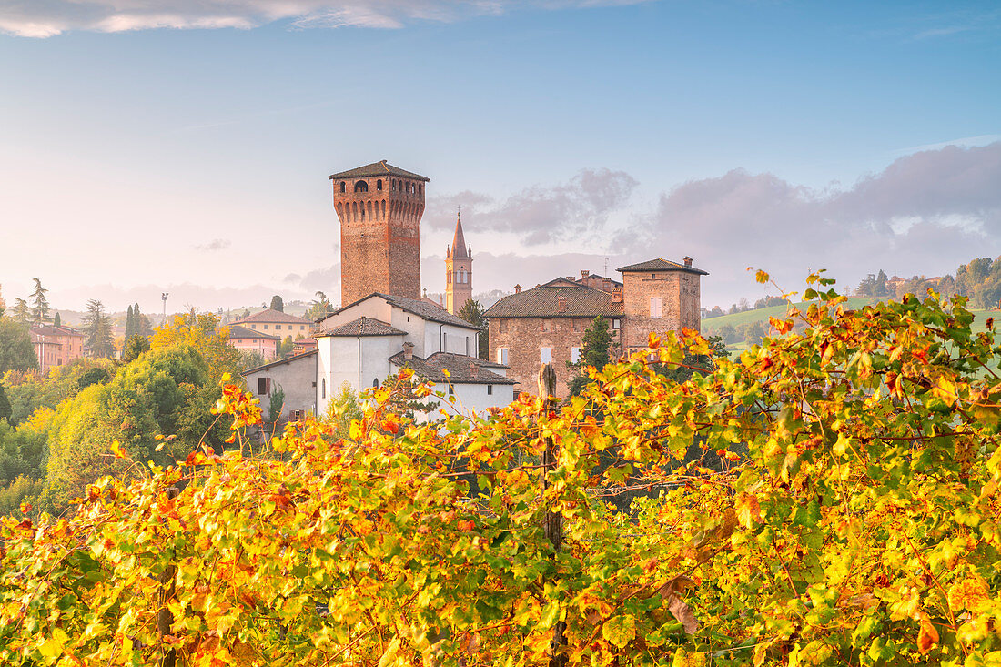 Levizzano Castle, Castelvetro di Modena district, Modena province, Emilia Romagna, Italy