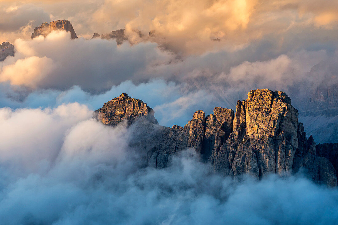 Nuvolau hut in the clouds, Veneto, Italy, Europe