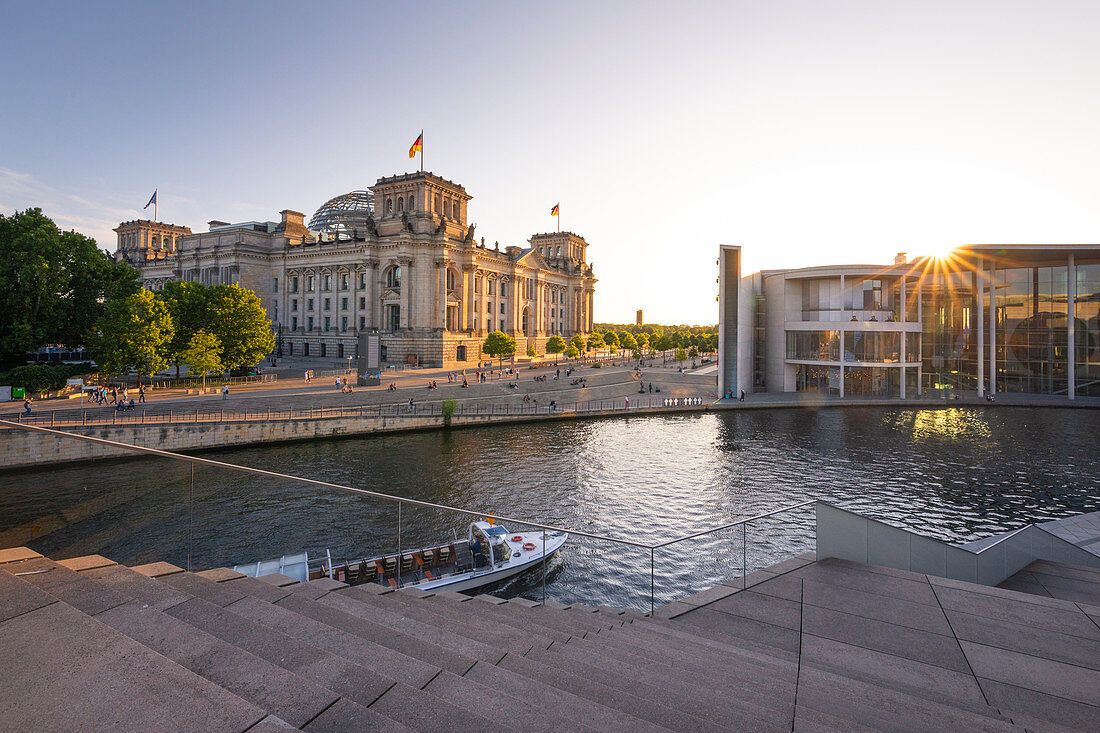 Berlin Mitte district, Parlament district with Reichstag and Paul Lobe Haus, Mitte, Berlin, Germany