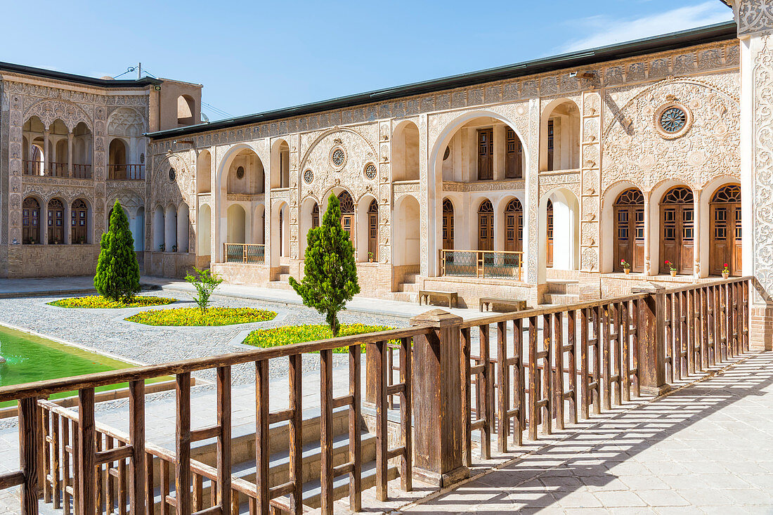 Tabatabai House, Inner courtyard, Kashan, Isfahan Province, Islamic Republic of Iran, Middle East