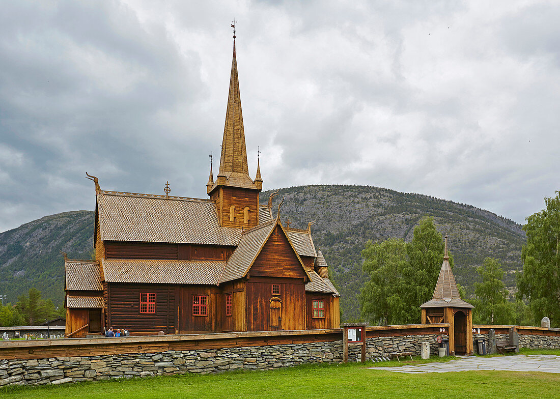 Stabkirche Lom, Stavkyrkje Lom, Lom, Oppland, Norwegen, Europa