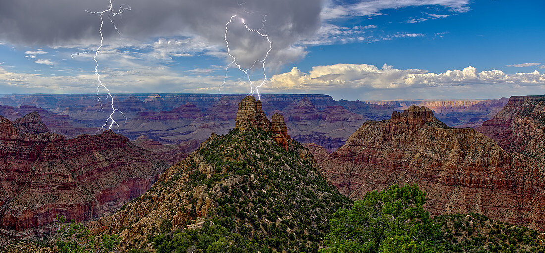 A storm brewing directly over the Sinking Ship on the south rim of the Grand Canyon, Grand Canyon National Park, UNESCO World Heritage Site, Arizona, United States of America, North America