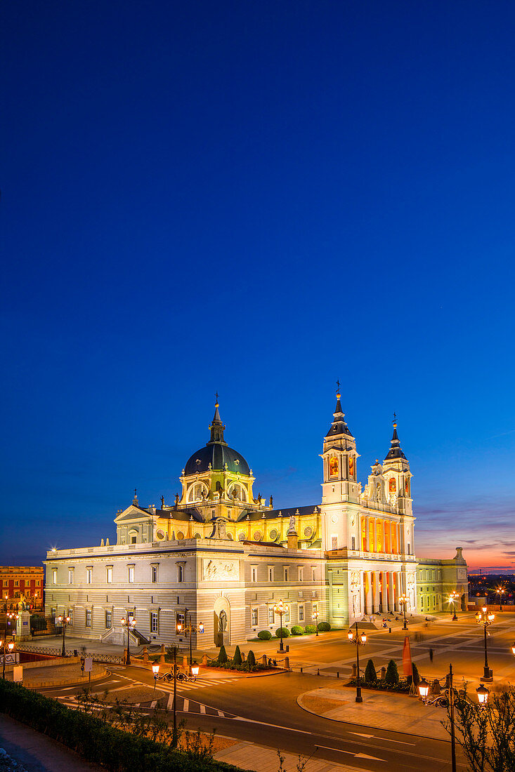 Exterior of Almudena Cathedral at dusk, Madrid, Spain, Europe