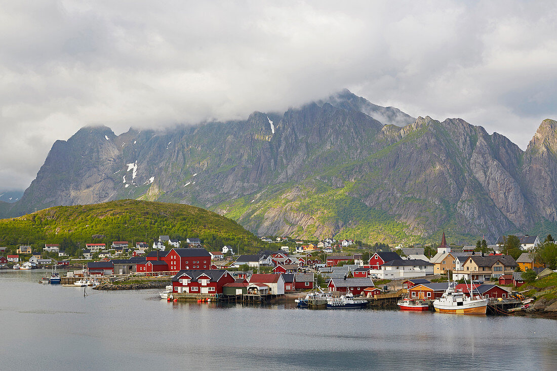 View of the port town of Reine, Moskenes, Lofoten, Nordland, Norway, Europe