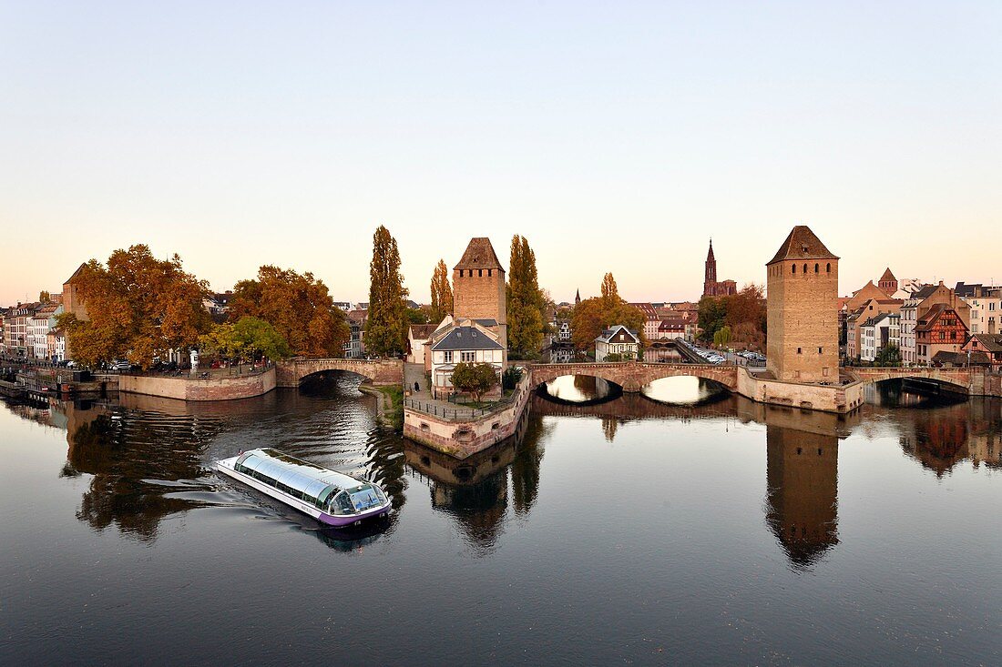 France, Bas Rhin, Strasbourg, old town listed as World Heritage by UNESCO, Petite France district, the Covered Bridges over the River Ill and Notre Dame Cathedral