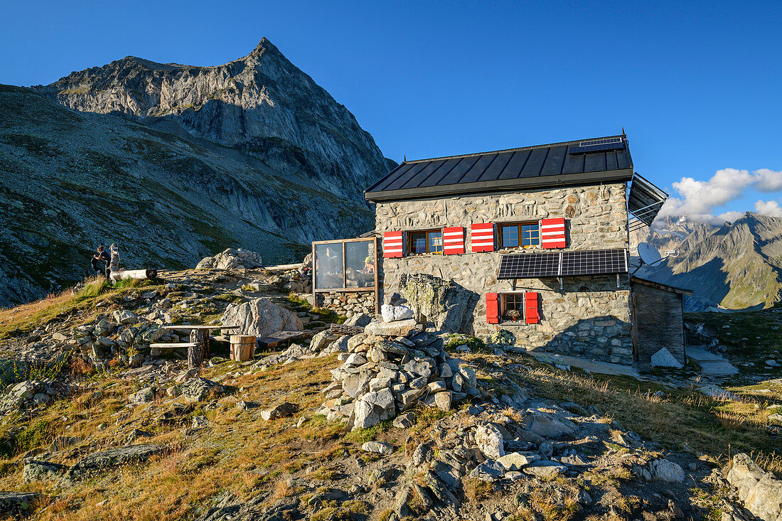 Wiwannihütte, Berner Alpen, Wallis, Schweiz