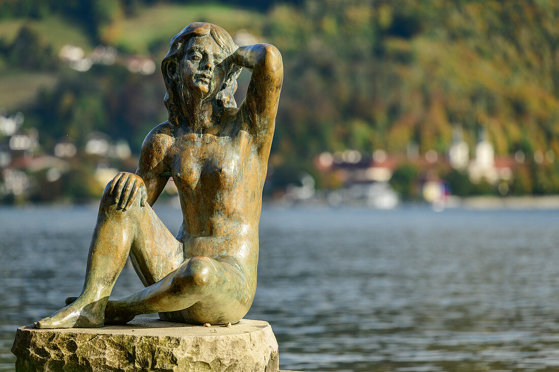 Skulptur von Meerjungfrau im Tegernsee, Bad Wiessee, Tegernsee, Oberbayern, Bayern, Deutschland