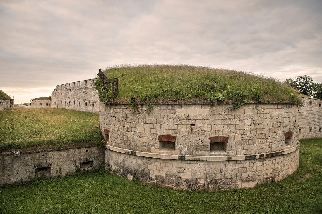 Fort Oberer Kuhberg, Federal Fortress Ulm, Danube, Swabian Alb, Baden-Württemberg, Germany