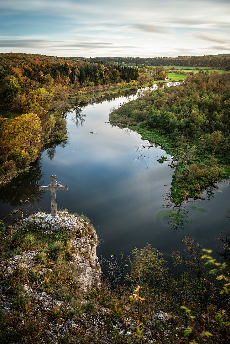 the Braunsel flows into the Danube at Rechtenstein, view from the Hochwartfelsen, Alb-Donau district, Swabian Alb, Baden-Württemberg, Germany