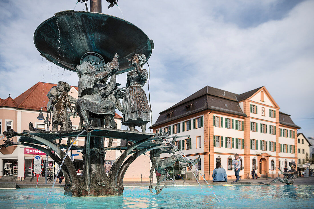 Theodul fountain on the market square and Ständehaus, Ehingen, Danube, Alb-Donau district, Baden-Württemberg, Germany