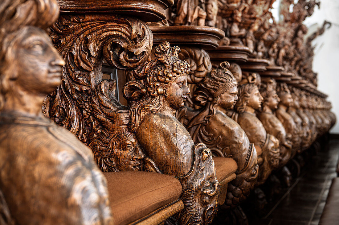 magnificent wood carvings in the choir stalls, chapter house in the monastery Obermarchtal, municipality near Ehingen, Alb-Donau district, Baden-Württemberg, Danube, Germany