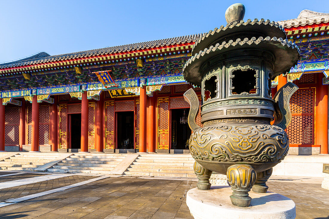Ansicht von verzierten Gebäuden im Sommerpalast, UNESCO-Weltkulturerbe, Peking, Volksrepublik China, Asien