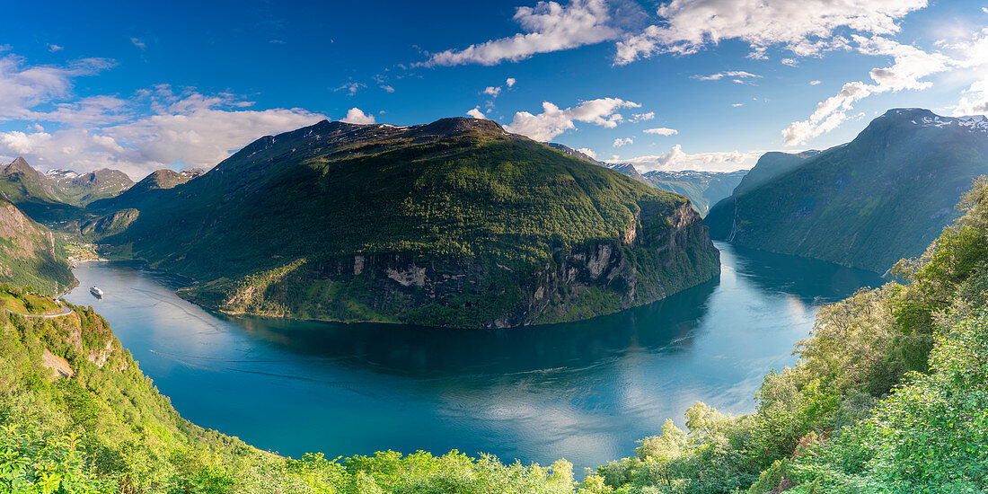 Panoramic of Geirangerfjord, UNESCO World Heritage Site, from the elevated Ornesvingen viewpoint, Stranda municipality, Sunnmore, More og Romsdal, Norway, Scandinavia, Europe