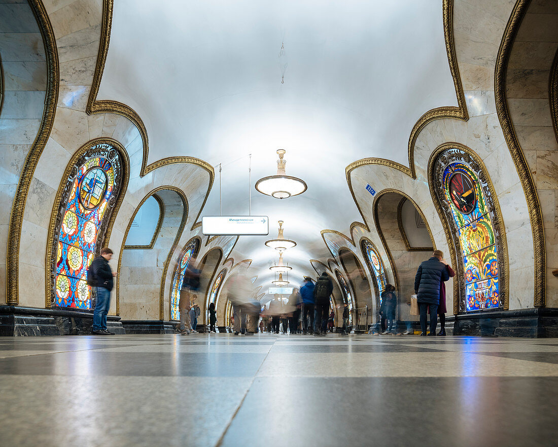 Interior of Novoslobodskaya Metro Station, Moscow, Moscow Oblast, Russia, Europe