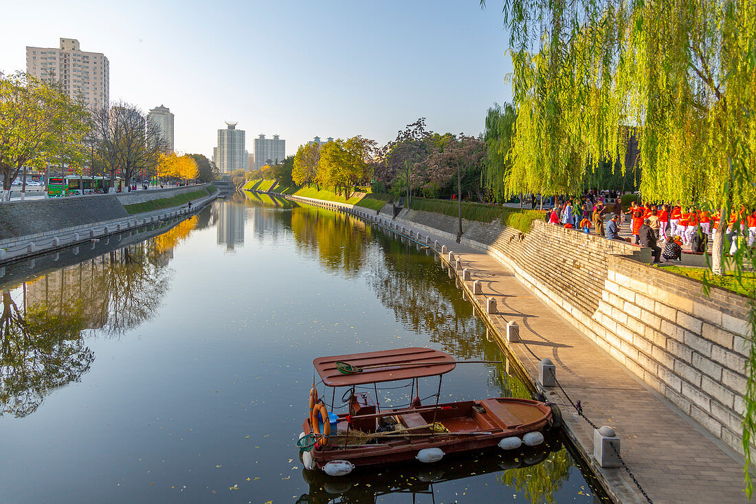 View of moat and City wall of Xi'an, Shaanxi Province, People's Republic of China, Asia