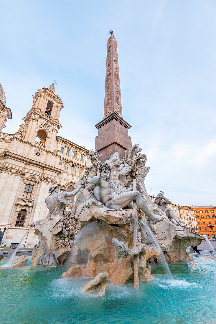 Fontana dei Quattro Fiumi (Brunnen der vier Flüsse), Flussgott Ganges, Piazza Navona, Ponte, Rom, Latium, Italien, Europa