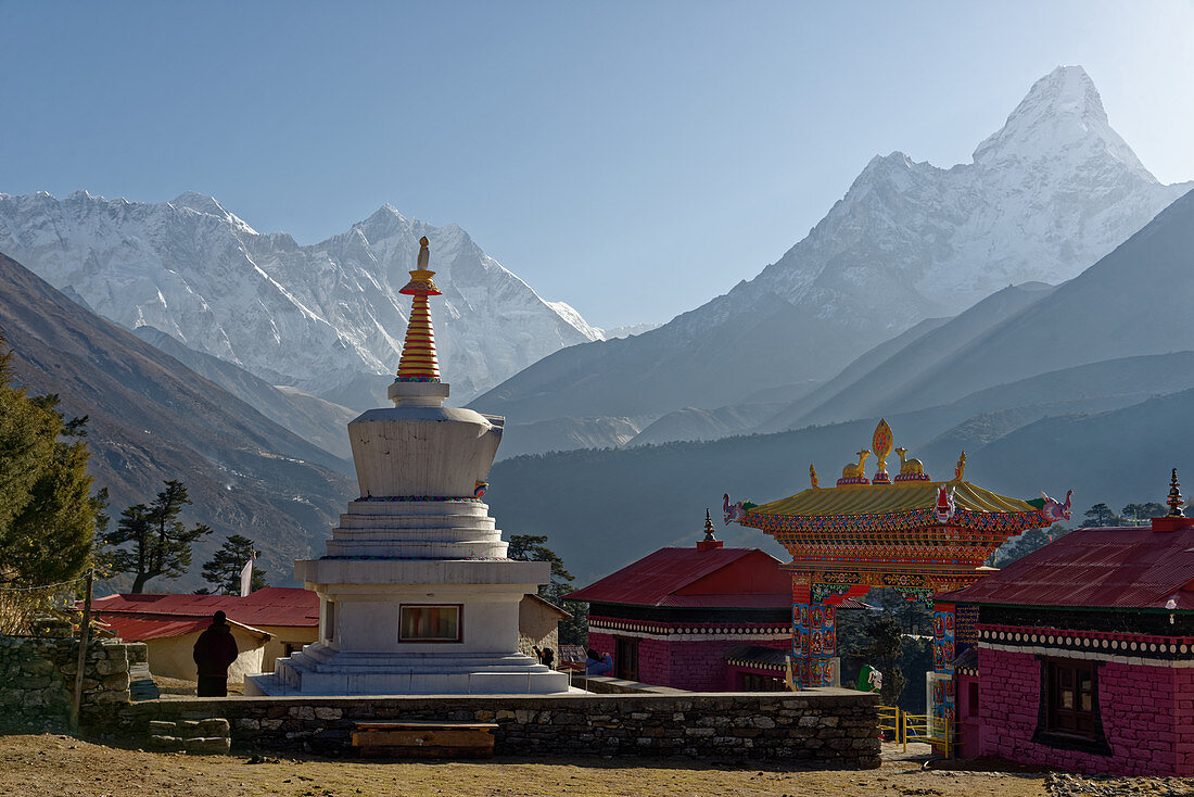 Choerten in the monastery Tengboche in front of Everest, Lhotse and ama Dablam, Nepal, Solo Khumbu, Himalaya, Asia.