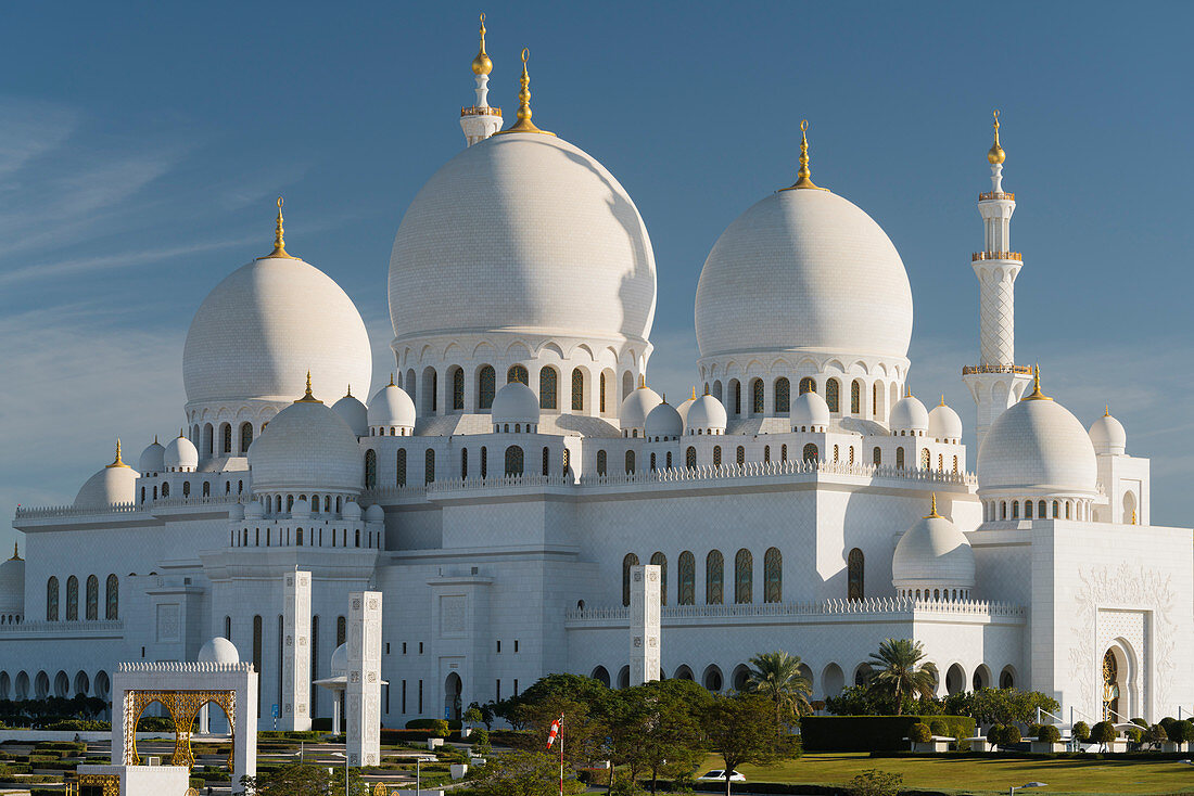 Sheikh Zayed Grand Mosque, Abu Dhabi, United Arab Emirates