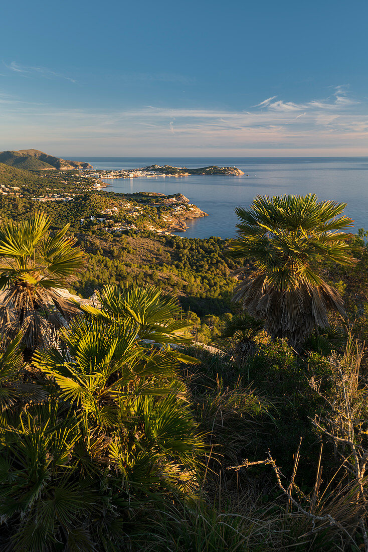 View from Cap Vermell to the north, Mallorca, Balearic Islands, Catalonia, Spain