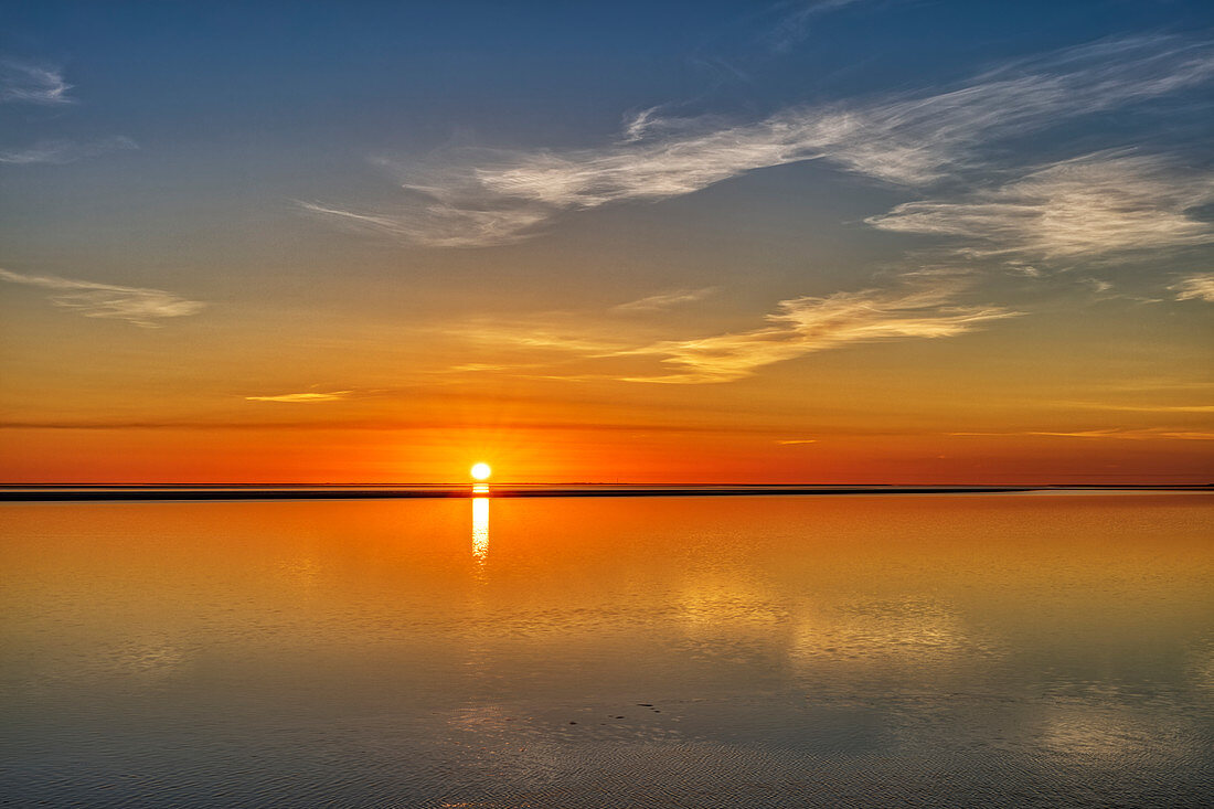 Sunset at the North Sea, Dagebuell, Schleswig-Holstein, Germany