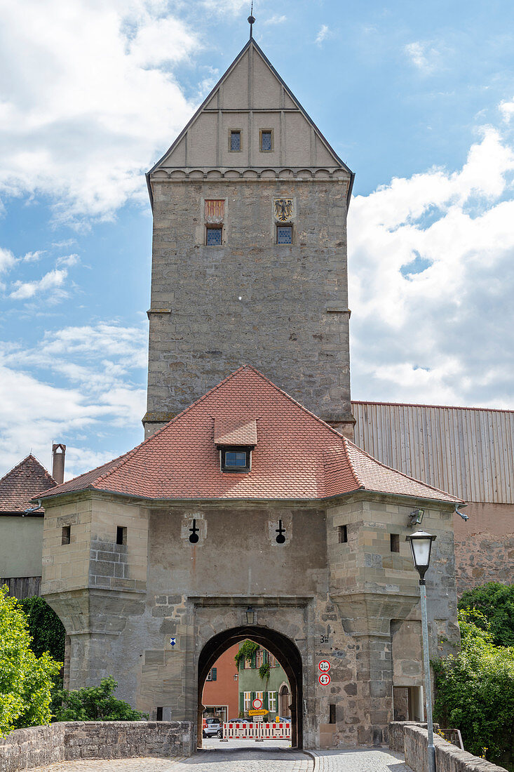 Das Rothenburger Tor in Dinkelsbühl, Mittelfranken, Bayern, Deutschland