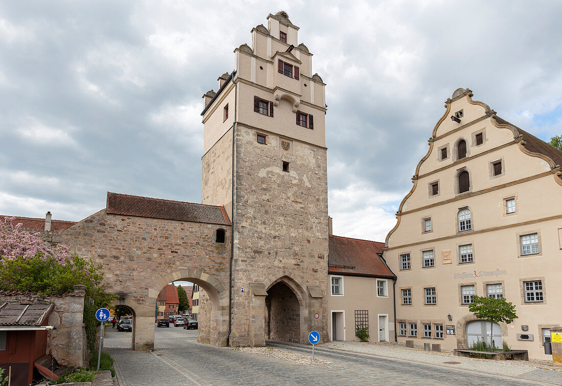 Nördlinger Tor in Dinkelsbühl von außen, Mittelfranken, Bayern, Deutschland