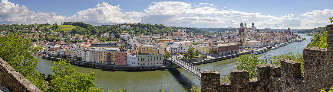 Blick vom Hackelberg auf Passau, Panorama, Bayern, Deutschland