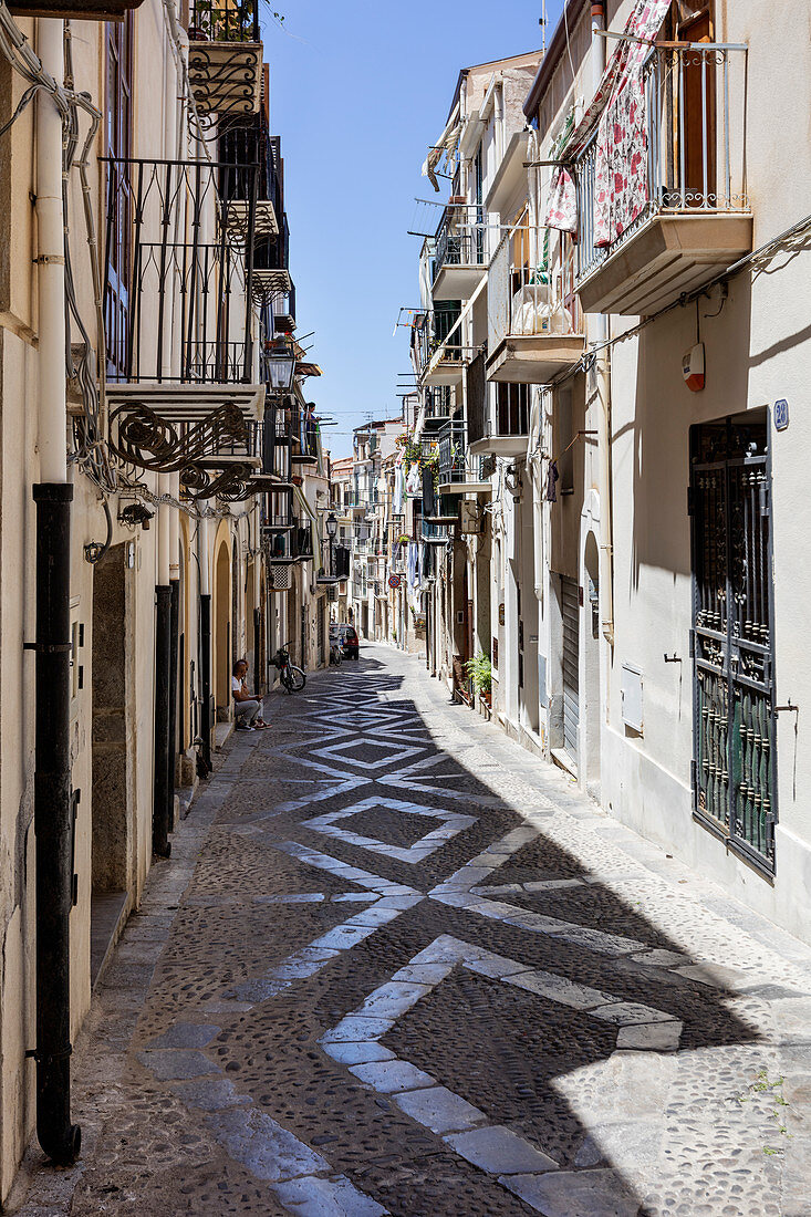 Straße, Altstadt, Cefalu, Sizilien, Italien