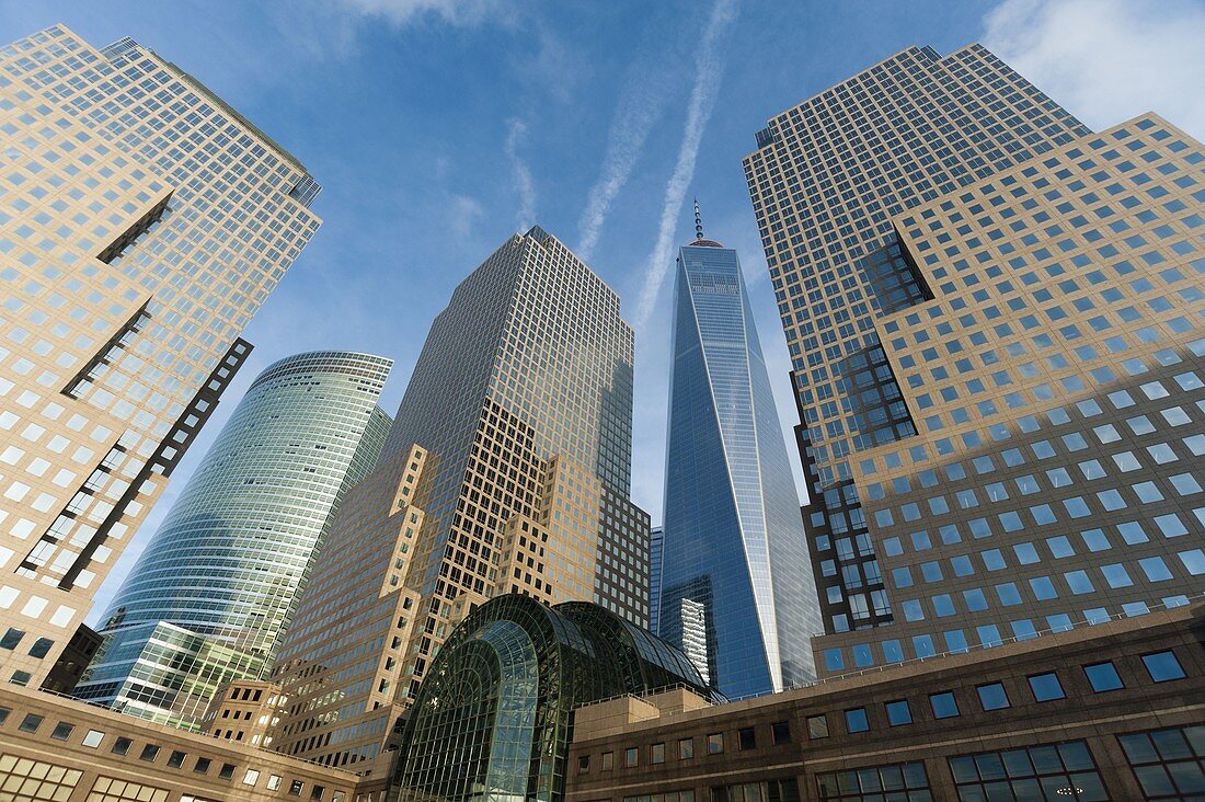 Battery Park City and Freedom Tower, World Trade Center, New York City, USA.