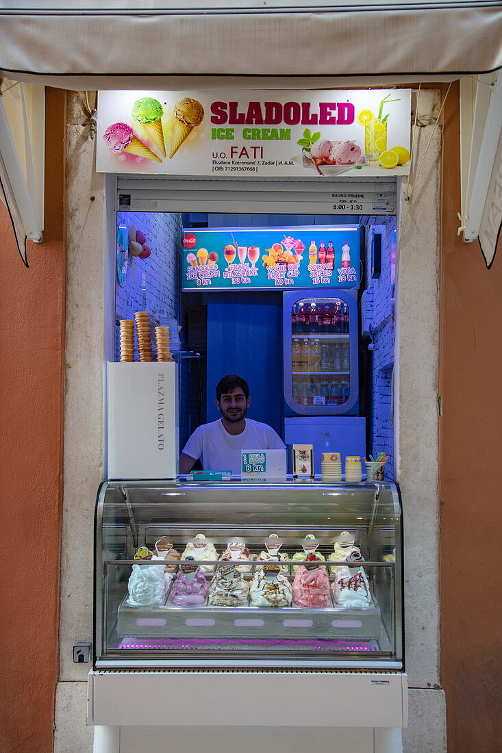 Small ice cream parlor in the old town, Zadar, Zadar, Croatia, Europe