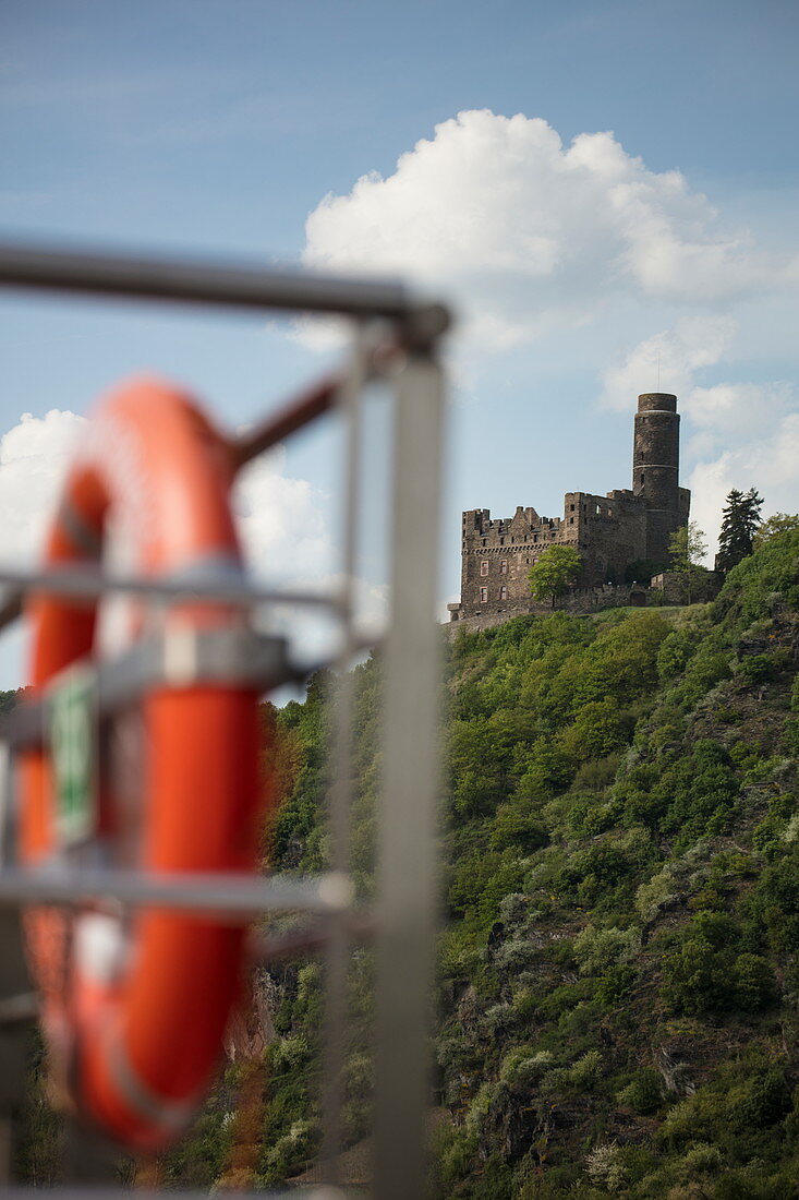 Burg Maus seen from the river cruise ship during a cruise on the Rhine, Goarshausen Wellmich, Rhineland-Palatinate, Germany, Europe