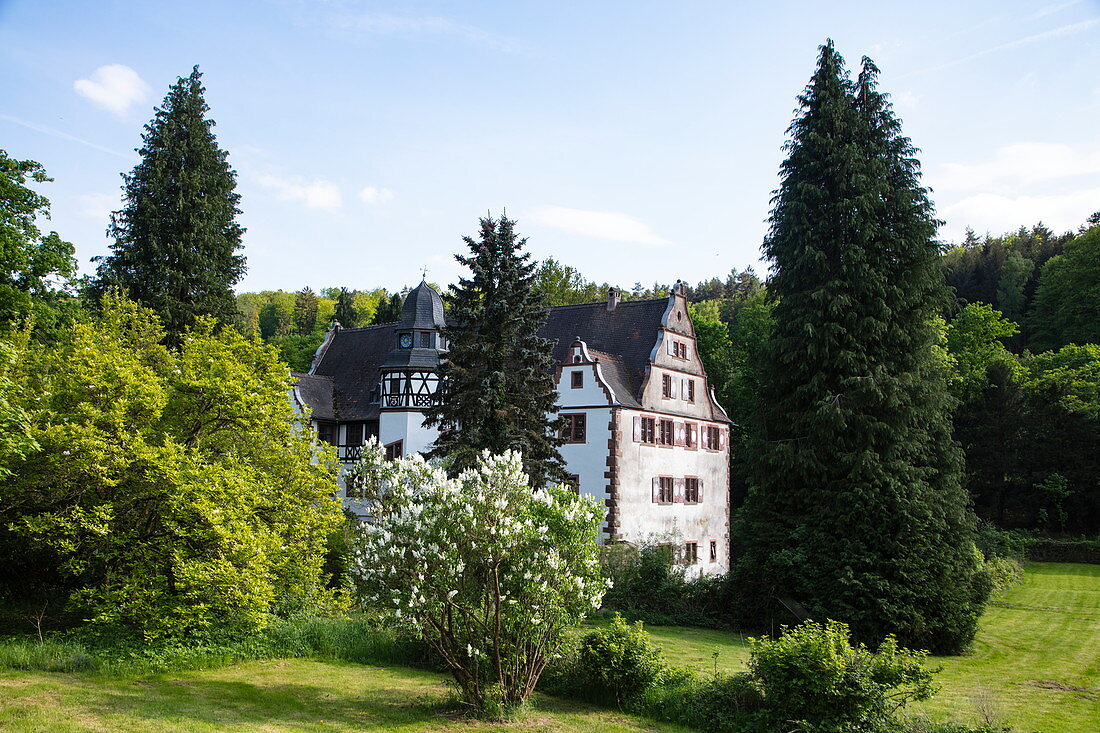 Moated castle Oberaulenbach, near Eschau Unteraulenbach, Räuberland, Spessart-Mainland, Franconia, Bavaria, Germany, Europe