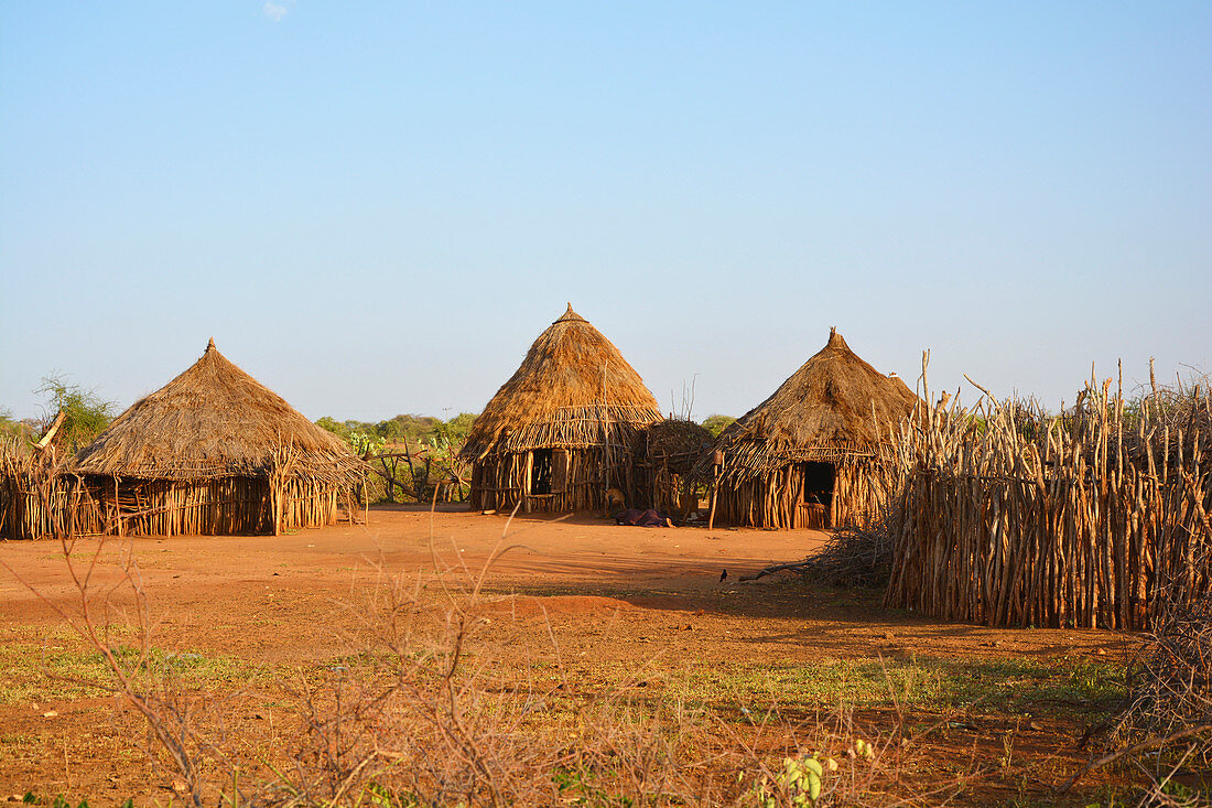 Ethiopia; Southern Nations Region; typical hamlet near Turmi