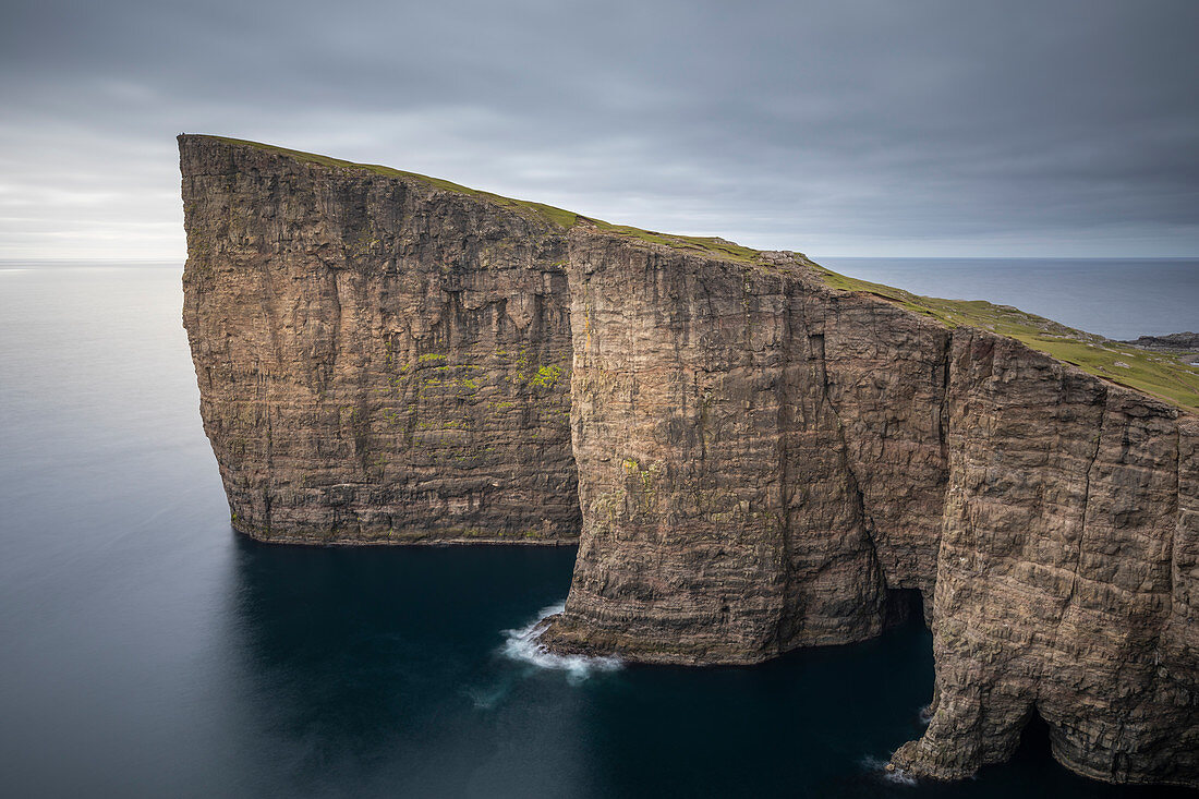 Cliffs at Trælanípa on Vagar Island, on Lake Leitisvatn, Faroe Islands